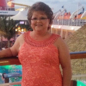 Meet your Posher, Lisa